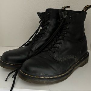Dr. Martens 1460 Pascal Boot Women’s Size 8